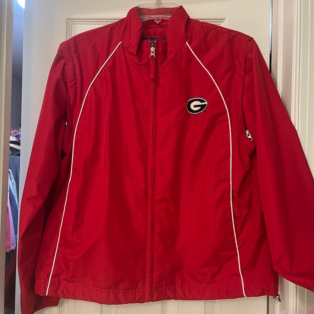 UGA G-III Sports lightweight jacket. Sleeves zip off to make into vest. Large